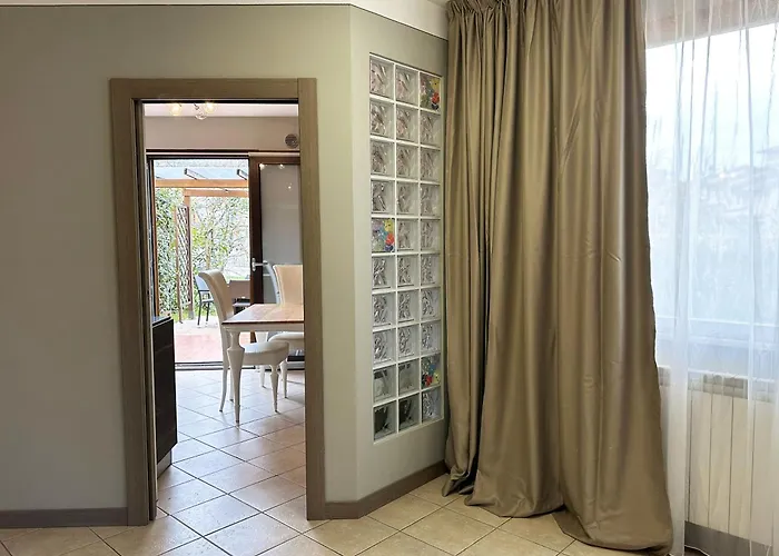 Elegance Монтекатини-Терме