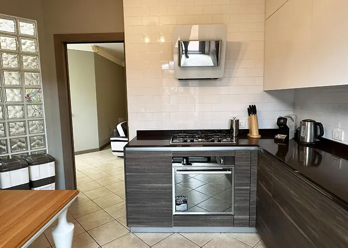 Elegance Монтекатини-Терме